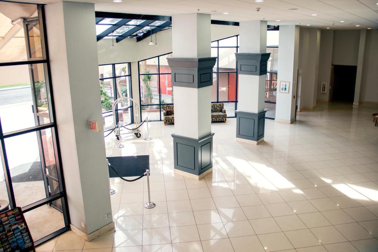 Midtown Garden Inn Phoenix Zewnętrze zdjęcie