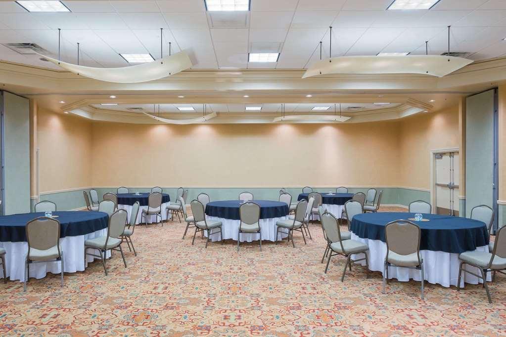 Midtown Garden Inn Phoenix Udogodnienia zdjęcie